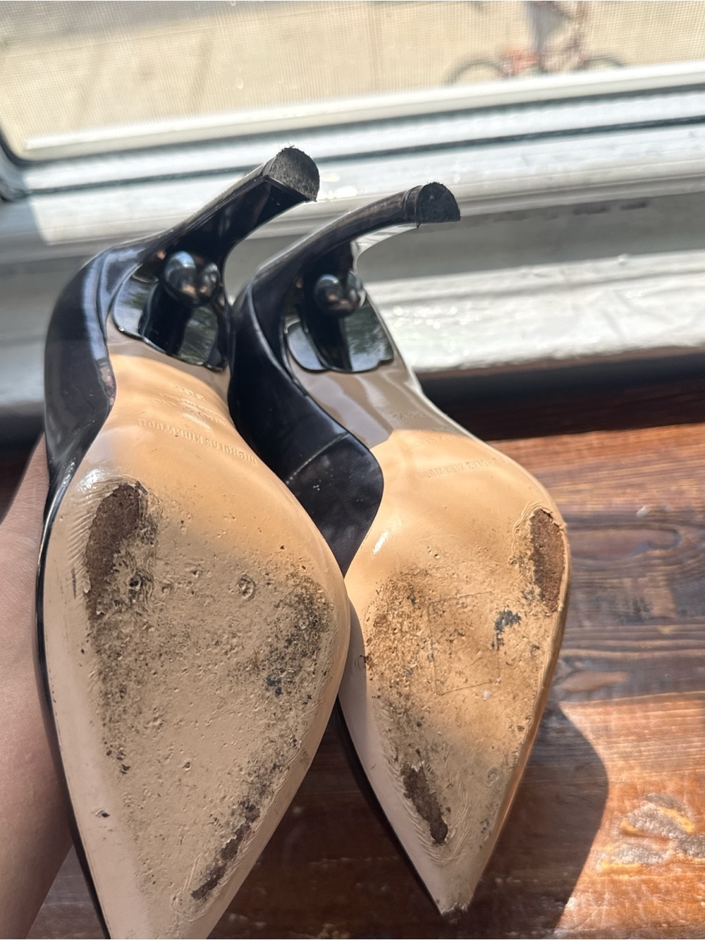 Classic Black Pointed Toe High Heel Pumps - Picture 8 of 9